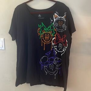 Disney black Halloween Minnie shirt size 3X
